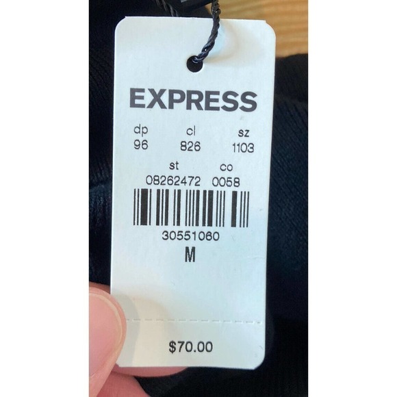 NWT Express Turtleneck Sweater Size Medium Women’s Black MSRP $70 - Picture 5 of 8